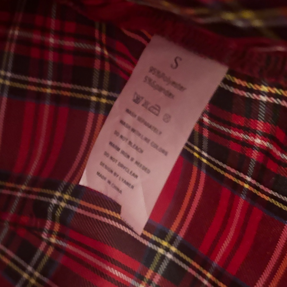 Plaid Red Mini Skirt - Picture 9 of 9